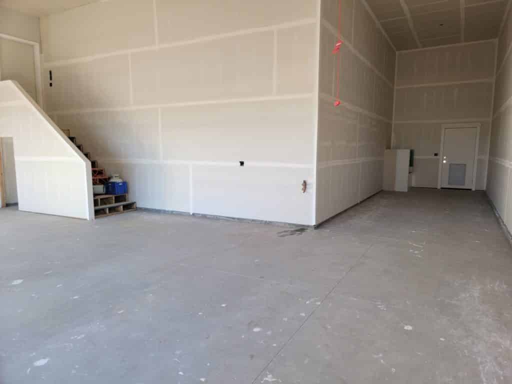 3 Car Garage Epoxy Coating in Ogden Utah - Steamboat 3 Car Garage Epoxy Coating in Ogden Utah - Steamboat