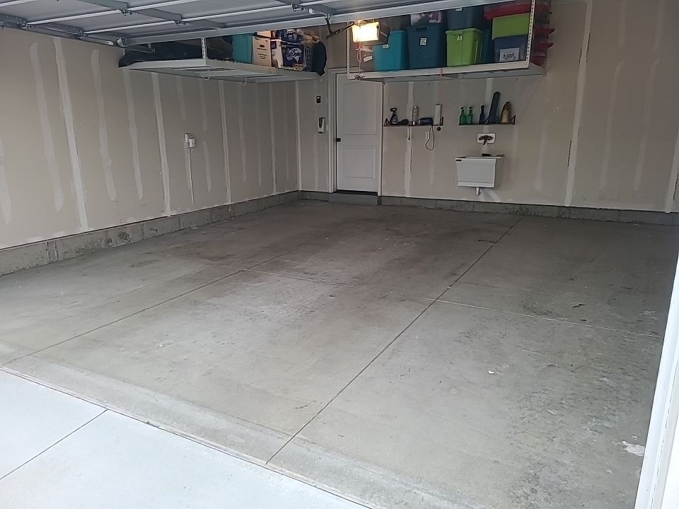 Farr West Nightfall Garage Floor Coating