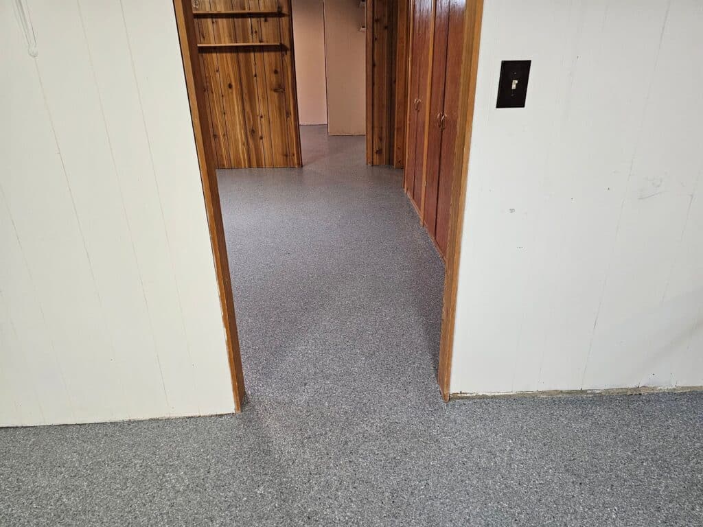 Slate Flaked Basement Floor Coating - Malad City, Idaho