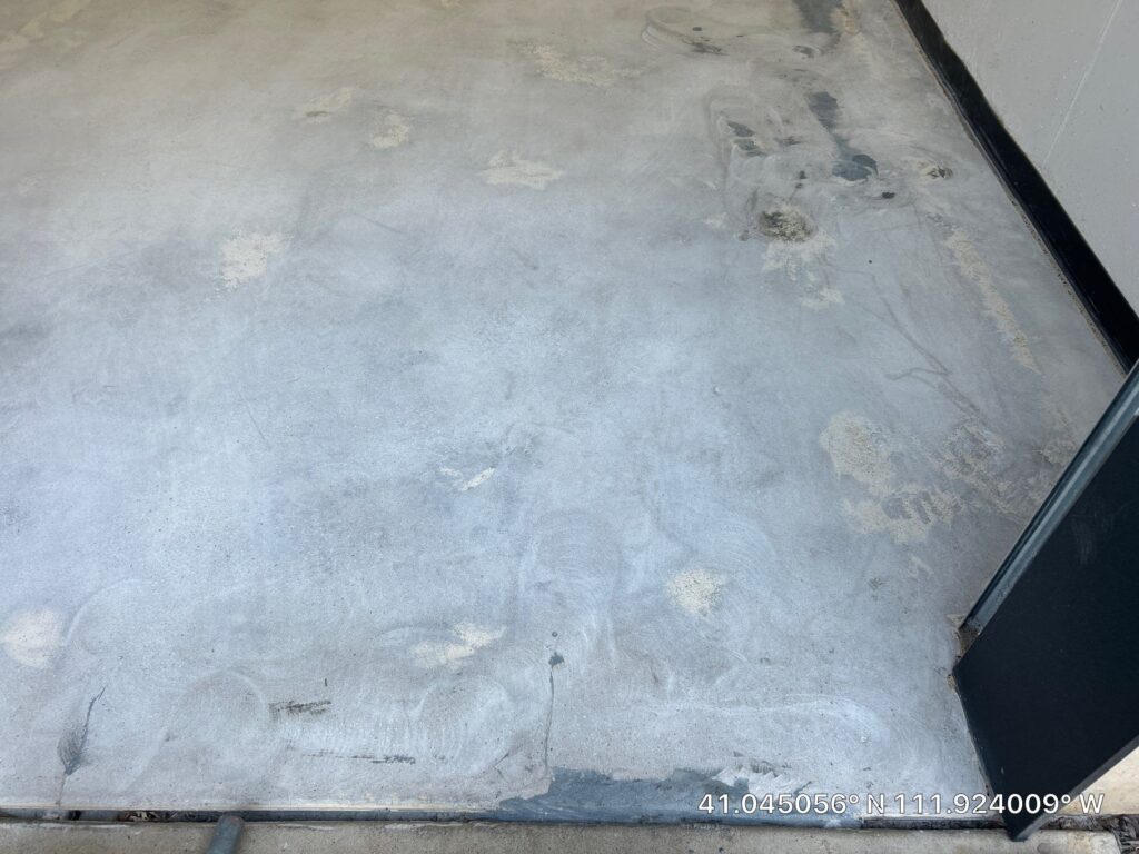Shoreline Flake Garage Floor Coating - Kaysville, Utah